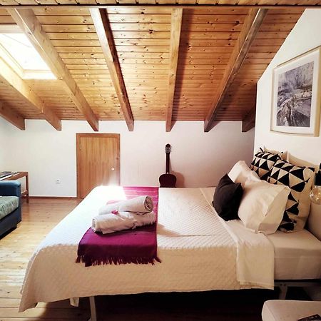 Homestay Attic Private Bedroom Aljezur Exterior foto